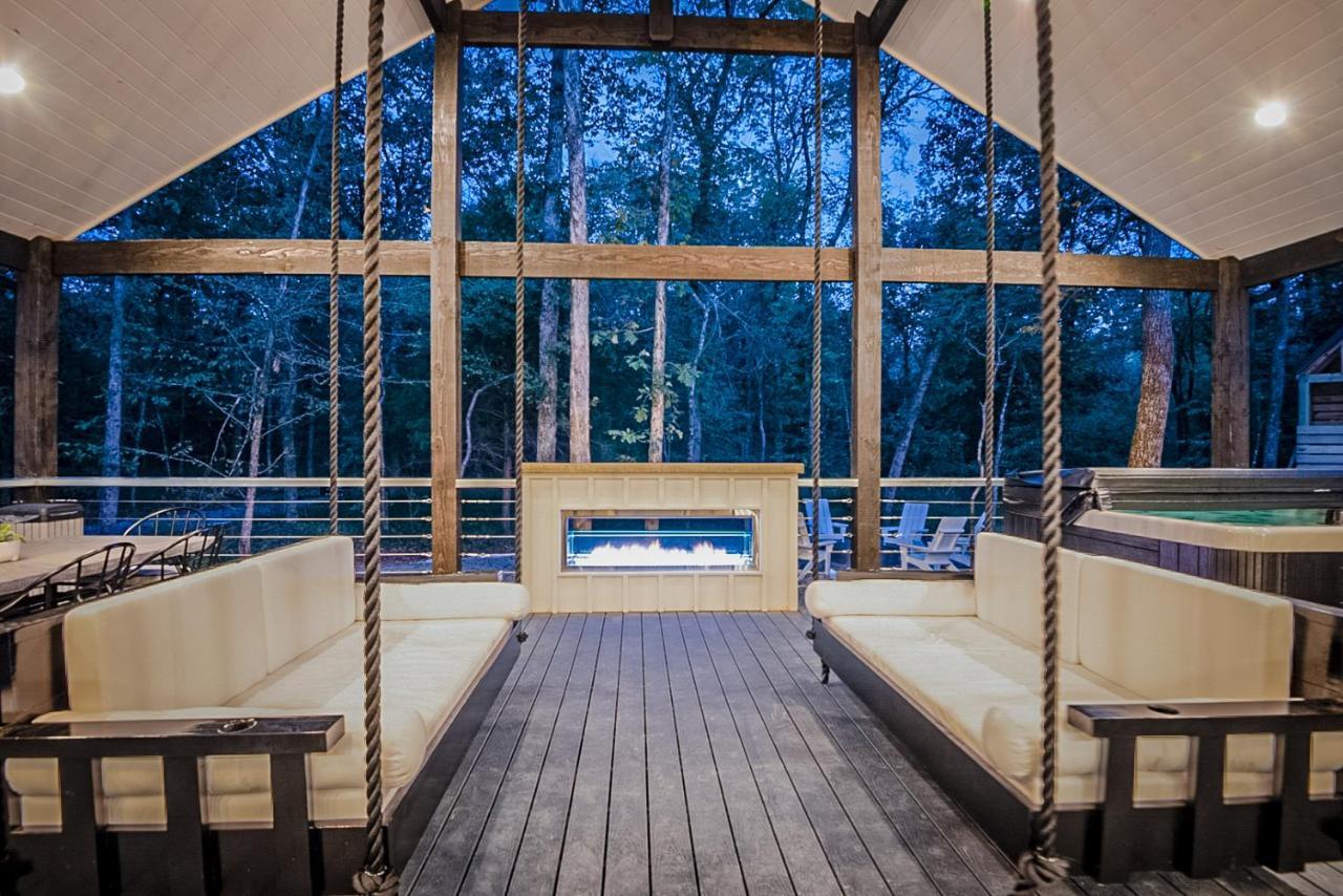 "The Barndo" 4Br Luxury Cabin, Hot Tub, Fire Pit, Bunks, Arcades, Playhouse! Broken Bow Ngoại thất bức ảnh
